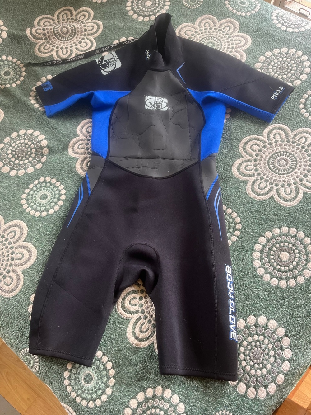 BODY GLOVE PRO 2 WETSUITS 2.5 mm MENS SPRING SUITS size ML